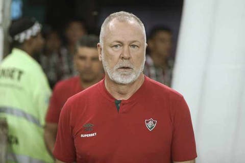 Mano fala sobre continuação do trabalho de Diniz no Fluminense: