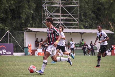 Fluminense é derrotado em clássico pelo Torneio Guilherme Embry sub-16