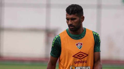 Thiago Santos Fluminense