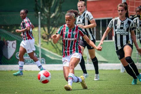 Com portões abertos ao público, Fluminense joga nesta quarta, nas Laranjeiras, pelo Carioca feminino