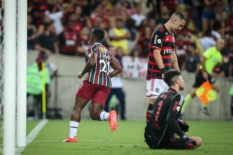 Após 30ª rodada do Brasileiro, jogador do Fluminense segue na seleção do Bola de Prata