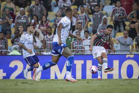 Canal de TV elege dupla do Fluminense para seleção da 29ª rodada do Brasileiro