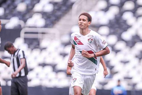 Naarã Lucas Sub-16