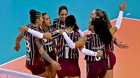 Fluminense estreia no Estadual feminino de vôlei com vitória