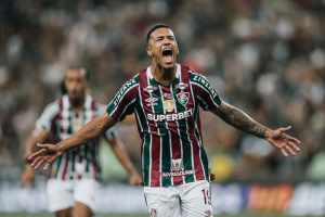 atacante do Fluminense