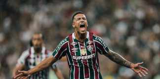 atacante do Fluminense