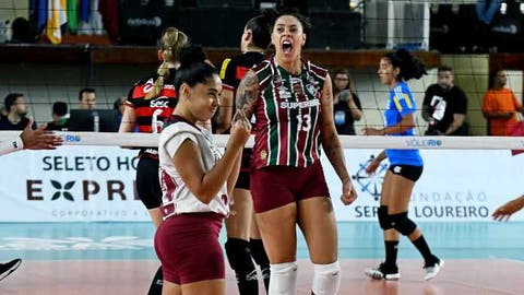 Após título carioca, jogadora do Fluminense projeta novo duelo com o Flamengo pela Superliga de vôlei