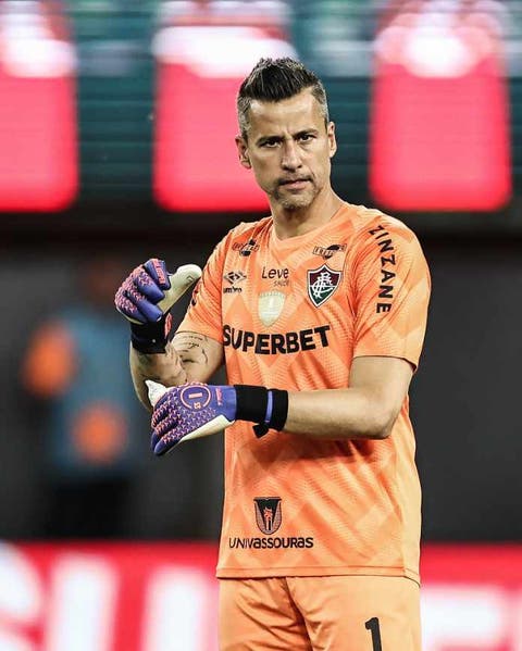 Fábio é o goleiro com mais gols evitados no Brasileirão 2024; veja os números