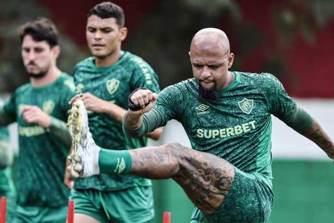 Em rede social, jogadores do Fluminense publicam mensagens convocando a torcida ao Maracanã